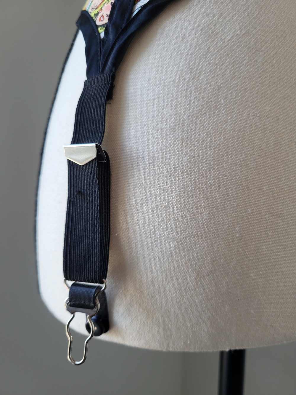❤️ RARE Vintage Comic Strip Print Silk Garter Belt - Picture 9 of 10